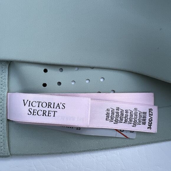 Victoria's Secret Sports Bra Size 34DD Sage Green Featherweight Max Sports Bra - Picture 8 of 8